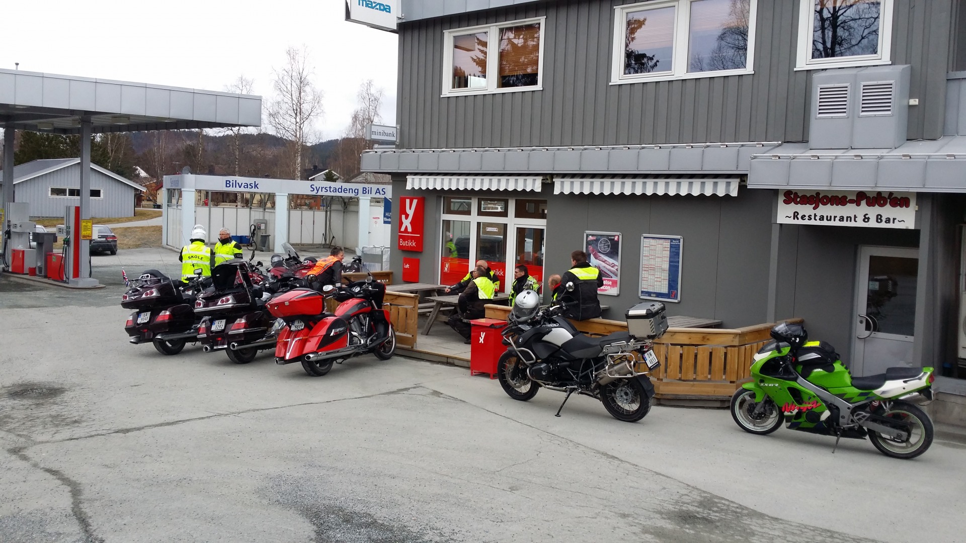 20160427-191549.jpg